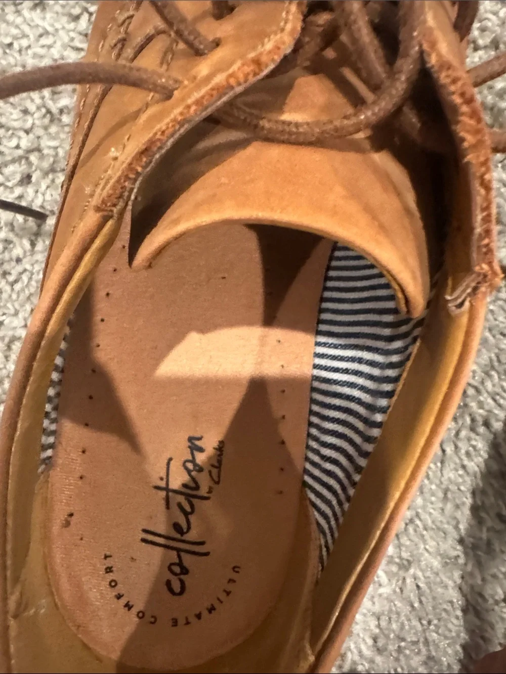 Clarks Men's Tan Suede Derby Lace-Up Shoes